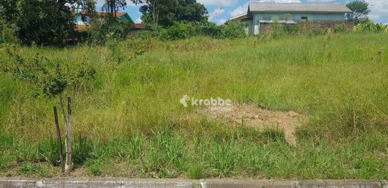 Foto 2 de Terreno / Lote à venda, 326m2 em Estrela - RS