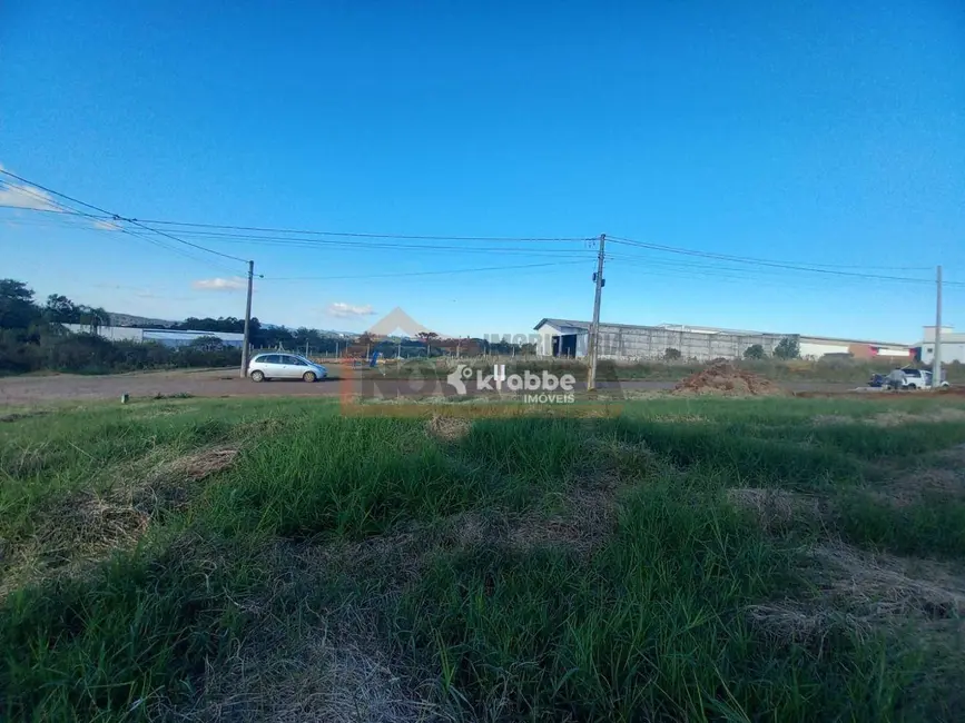 Foto 1 de Terreno / Lote à venda, 317m2 em Estrela - RS