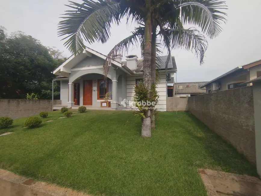 Foto 2 de Casa com 3 quartos à venda, 506m2 em Estrela - RS