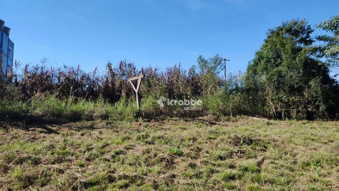 Foto 2 de Terreno / Lote à venda, 365m2 em Estrela - RS