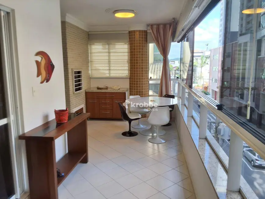 Apartamento com 2 quartos à venda, 100m2 em Centro, Balneario Camboriu - SC - imagem 1 Foto 1 de Apartamento com 2 quartos à venda, 100m2 em Centro, Balneario Camboriu - SC