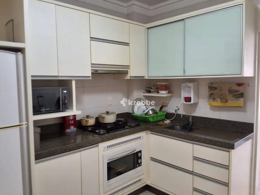 Apartamento com 2 quartos à venda, 100m2 em Centro, Balneario Camboriu - SC - imagem 7 Foto 7 de Apartamento com 2 quartos à venda, 100m2 em Centro, Balneario Camboriu - SC