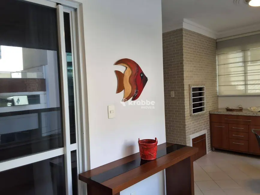 Apartamento com 2 quartos à venda, 100m2 em Centro, Balneario Camboriu - SC - imagem 3 Foto 3 de Apartamento com 2 quartos à venda, 100m2 em Centro, Balneario Camboriu - SC