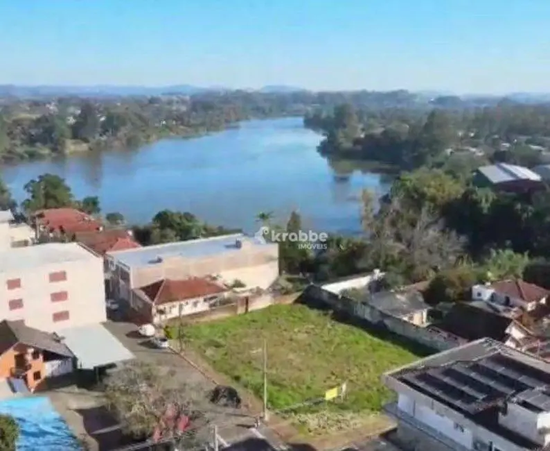 Foto 1 de Terreno / Lote à venda, 1369m2 em Centro, Estrela - RS