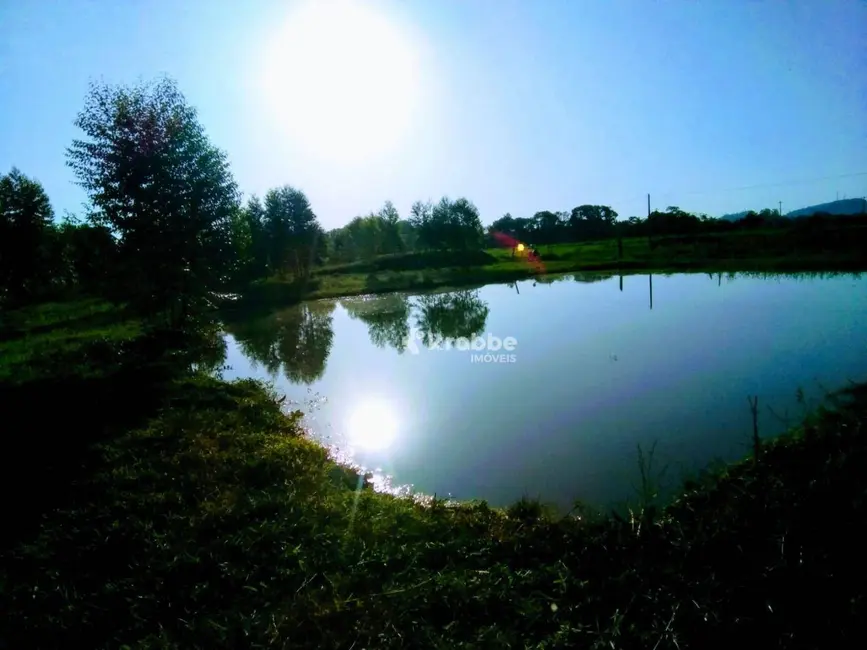 Foto 1 de Sala Comercial à venda, 2380m2 em Estrela - RS