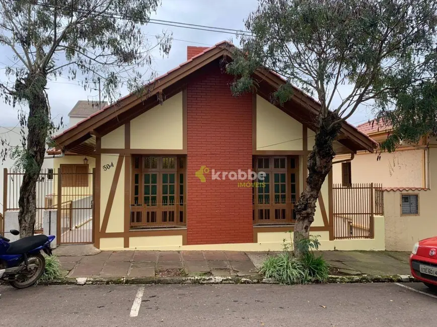 Foto 1 de Casa com 1 quarto para alugar, 114m2 em Centro, Estrela - RS