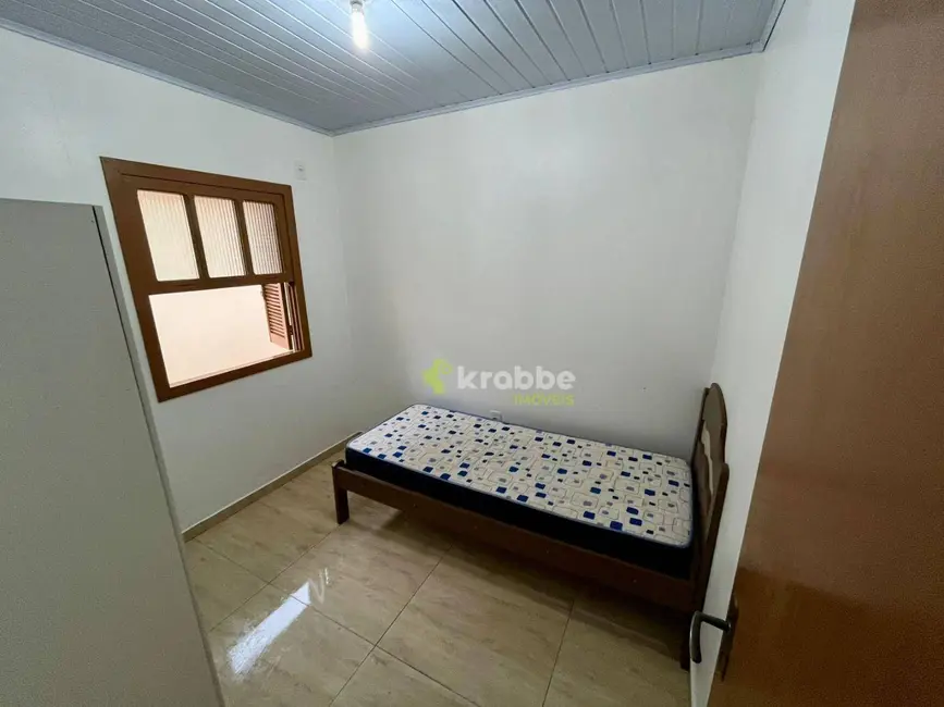 Foto 6 de Casa com 1 quarto para alugar, 114m2 em Centro, Estrela - RS