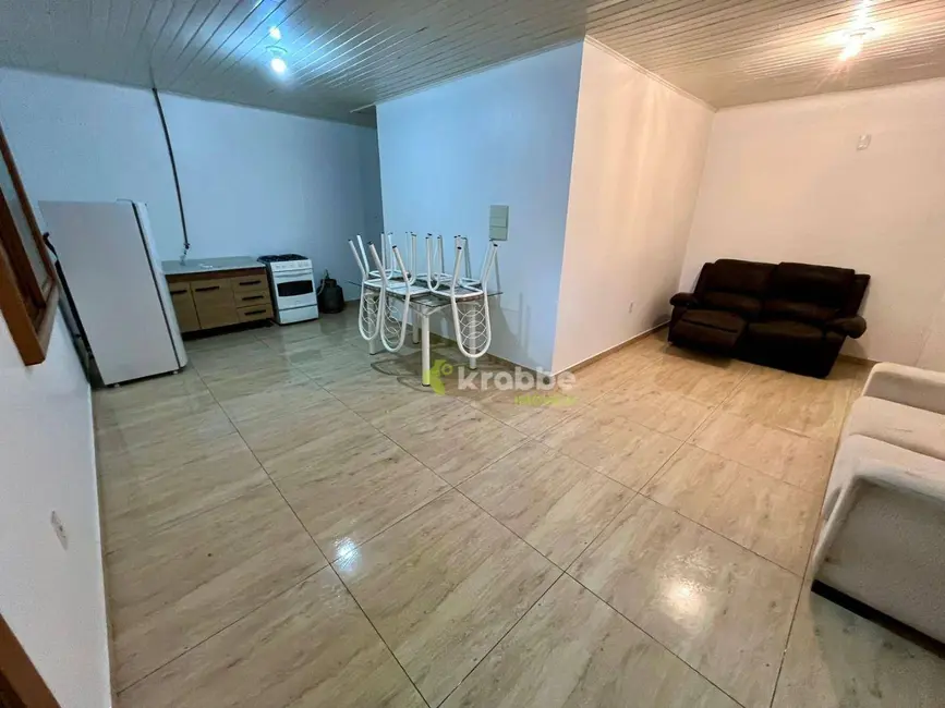 Foto 2 de Casa com 1 quarto para alugar, 114m2 em Centro, Estrela - RS