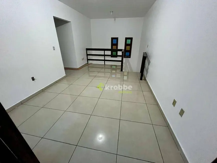 Casa com 2 quartos para alugar, 300m2 em Estrela - RS - imagem 3 Foto 3 de Casa com 2 quartos para alugar, 300m2 em Estrela - RS
