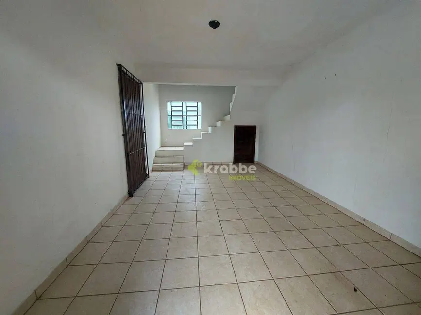 Casa com 2 quartos para alugar, 300m2 em Estrela - RS - imagem 8 Foto 8 de Casa com 2 quartos para alugar, 300m2 em Estrela - RS