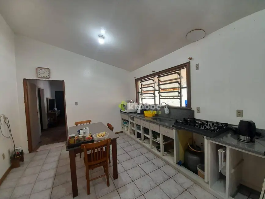 Foto 6 de Casa com 3 quartos à venda, 427m2 em Estrela - RS