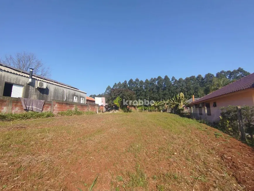 Foto 2 de Terreno / Lote à venda, 792m2 em Estrela - RS