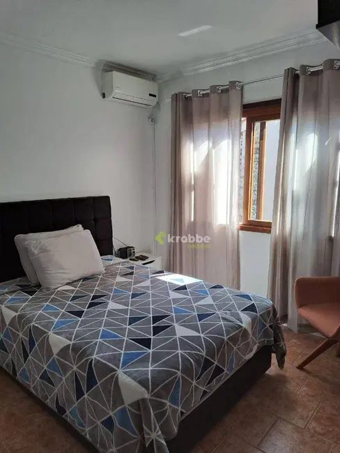 Foto 9 de Casa com 3 quartos à venda, 429m2 em Estrela - RS