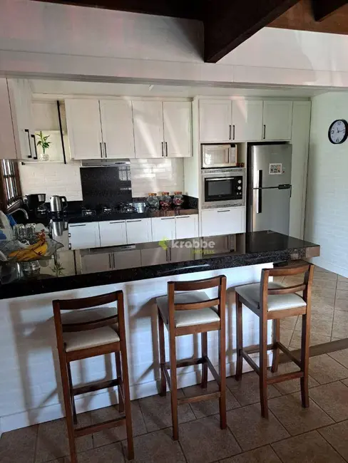 Foto 5 de Casa com 3 quartos à venda, 429m2 em Estrela - RS