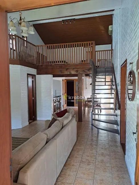 Foto 6 de Casa com 3 quartos à venda, 429m2 em Estrela - RS