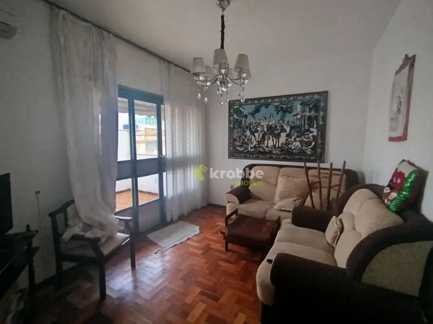 Foto 3 de Casa com 3 quartos à venda, 455m2 em Centro, Estrela - RS