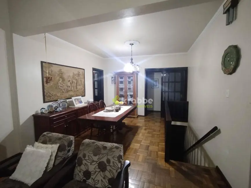 Foto 3 de Casa com 4 quartos à venda, 400m2 em Centro, Estrela - RS