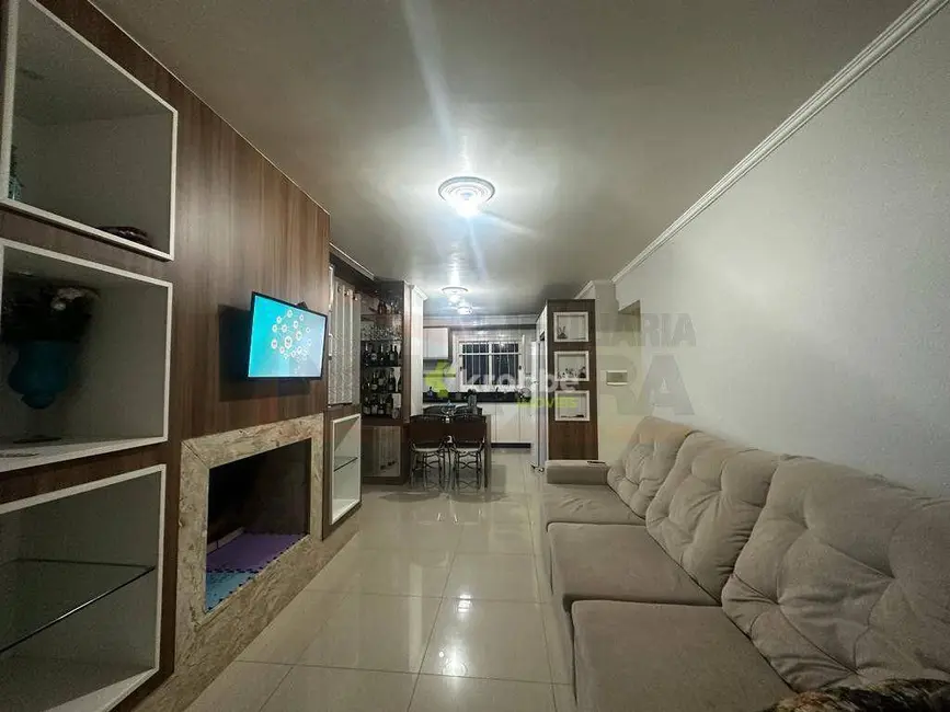 Foto 3 de Casa com 2 quartos à venda, 360m2 em Estrela - RS