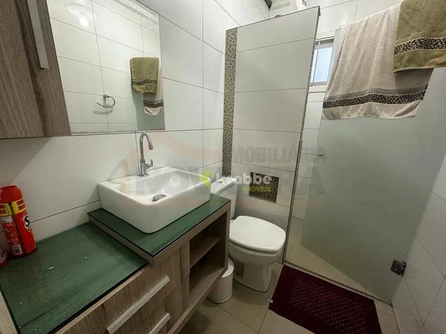 Foto 8 de Casa com 2 quartos à venda, 360m2 em Estrela - RS