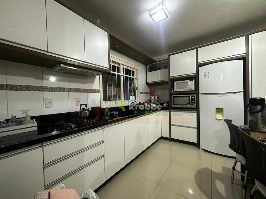 Foto 6 de Casa com 2 quartos à venda, 360m2 em Estrela - RS