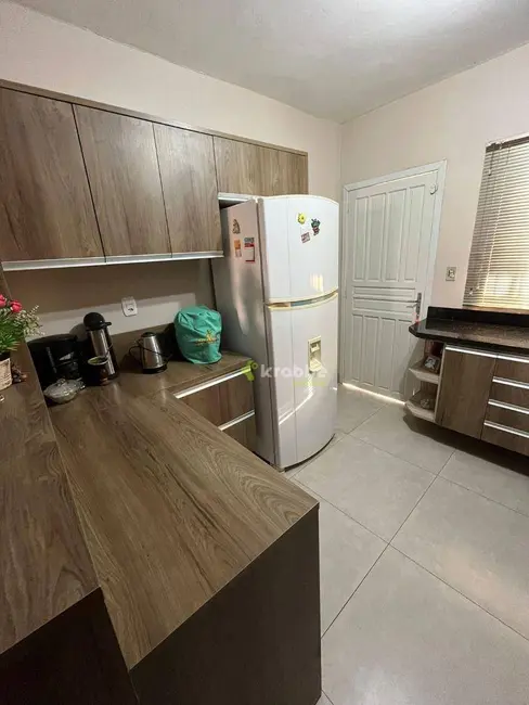 Foto 6 de Casa com 3 quartos à venda, 396m2 em Estrela - RS