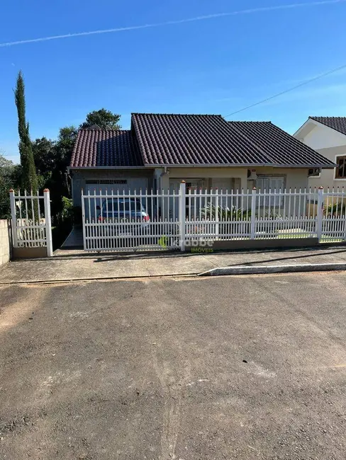 Foto 1 de Casa com 3 quartos à venda, 396m2 em Estrela - RS