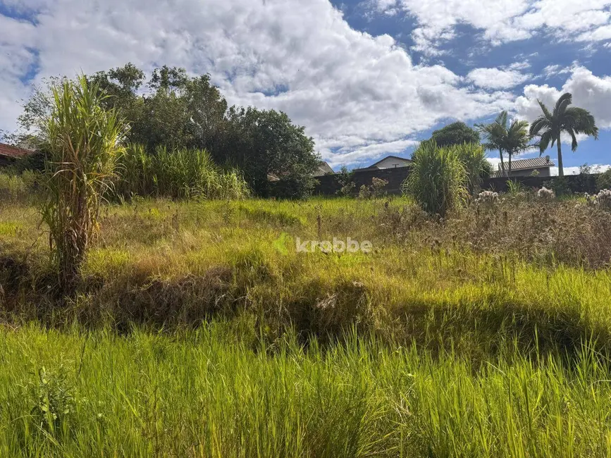 Foto 1 de Terreno / Lote à venda, 317m2 em Estrela - RS
