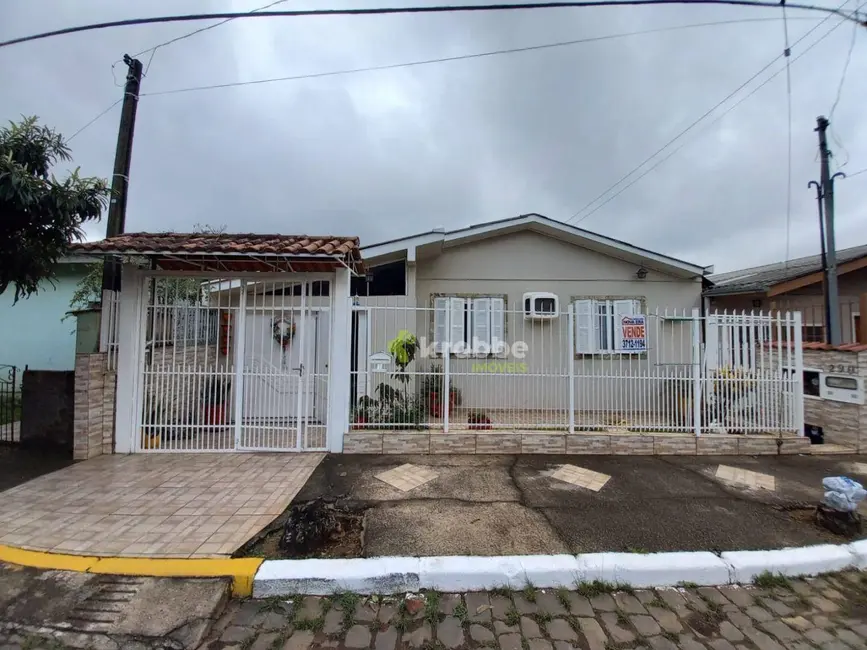 Foto 1 de Casa com 4 quartos à venda, 212m2 em Estrela - RS