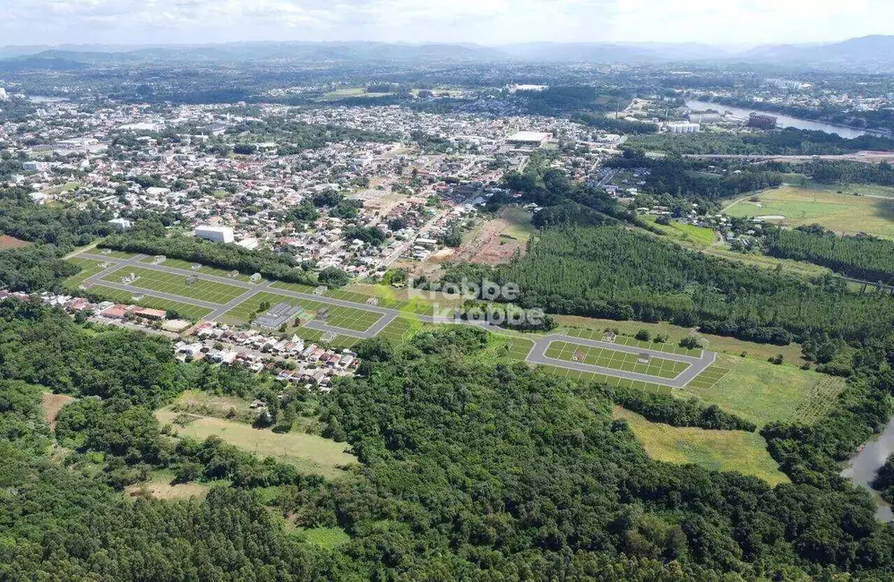 Foto 1 de Terreno / Lote à venda, 201m2 em Estrela - RS
