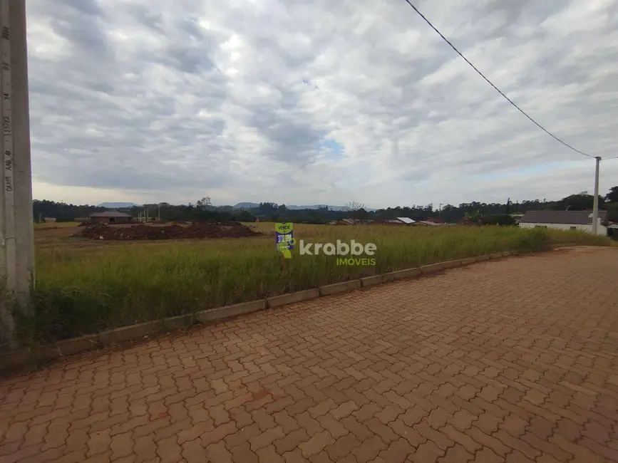 Foto 1 de Terreno / Lote à venda, 268m2 em Estrela - RS