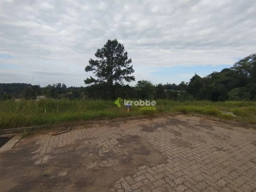 Foto 1 de Terreno / Lote à venda, 286m2 em Estrela - RS