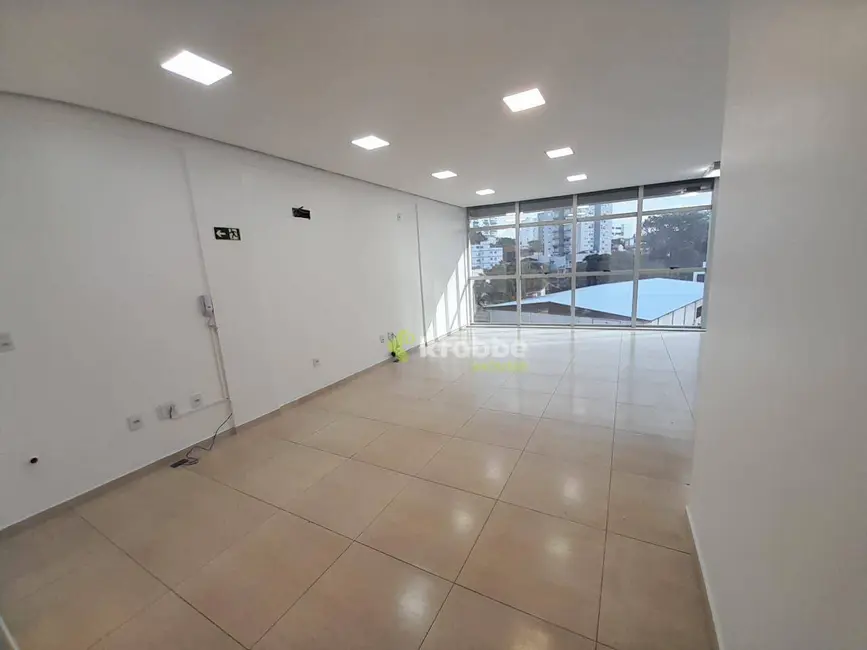 Foto 3 de Sala Comercial para alugar, 61m2 em Centro, Estrela - RS