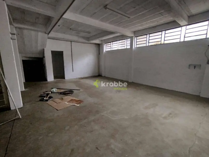 Foto 2 de Armazém / Galpão à venda, 310m2 em Estrela - RS