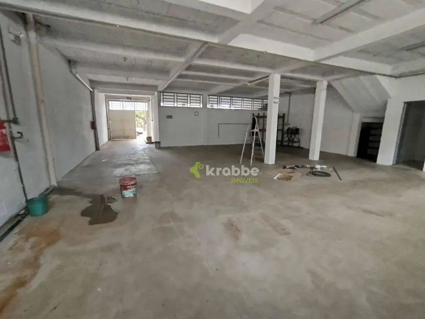 Foto 1 de Armazém / Galpão à venda, 310m2 em Estrela - RS
