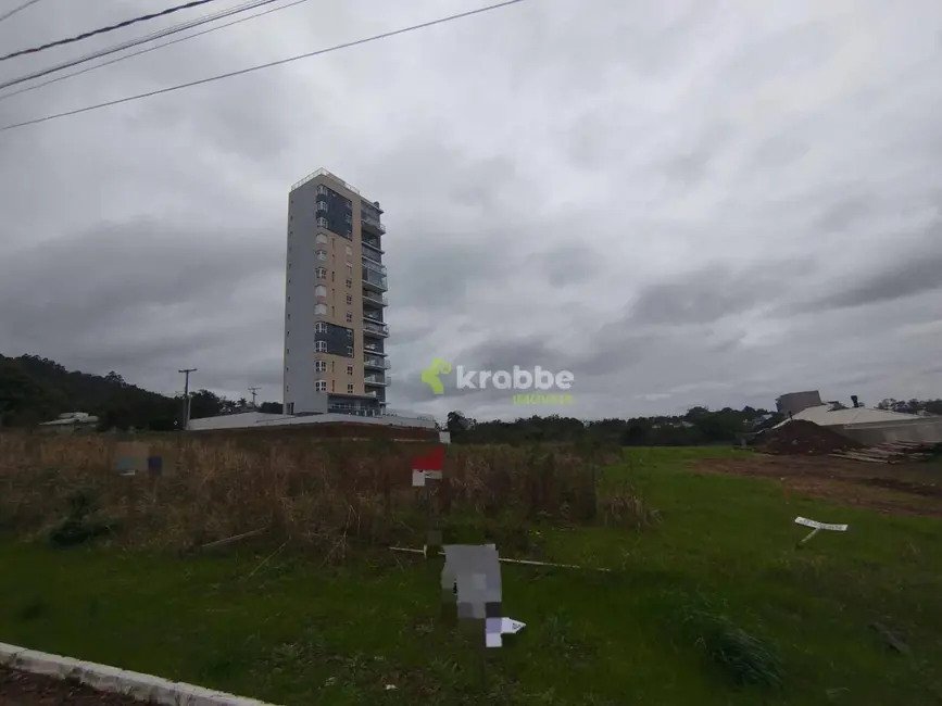 Foto 1 de Terreno / Lote à venda, 429m2 em Teutonia - RS