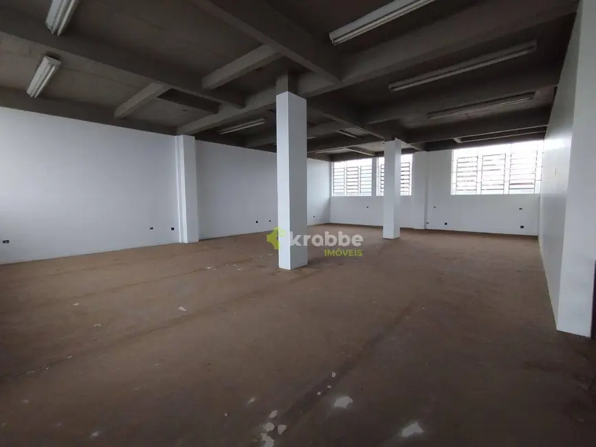 Sala Comercial à venda e para alugar, 487m2 em Teutonia - RS - imagem 4 Foto 4 de Sala Comercial à venda e para alugar, 487m2 em Teutonia - RS