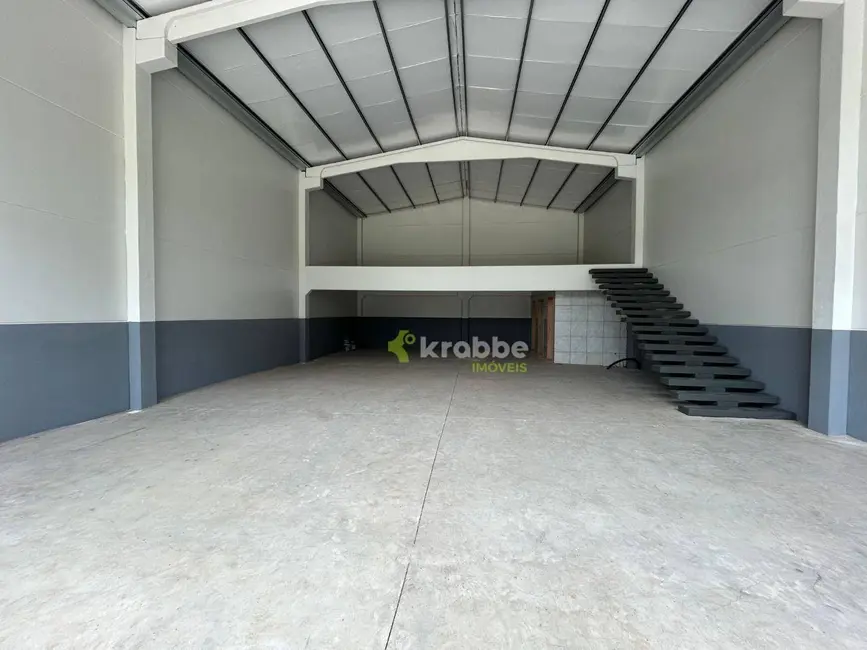 Foto 2 de Armazém / Galpão para alugar, 260m2 em Centro, Estrela - RS