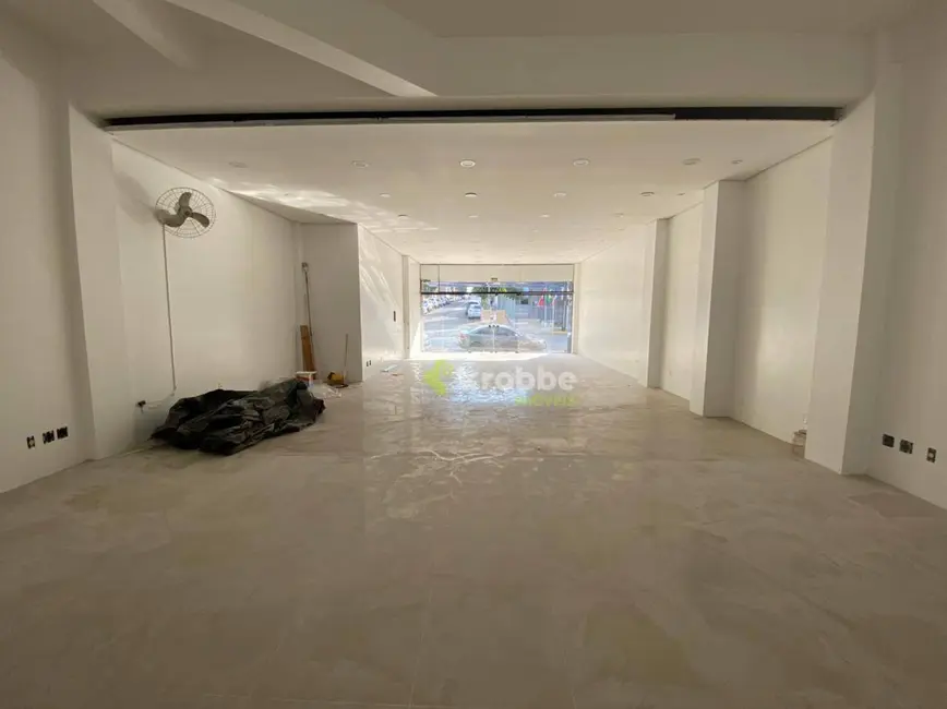 Foto 3 de Sala Comercial para alugar, 236m2 em Centro, Estrela - RS