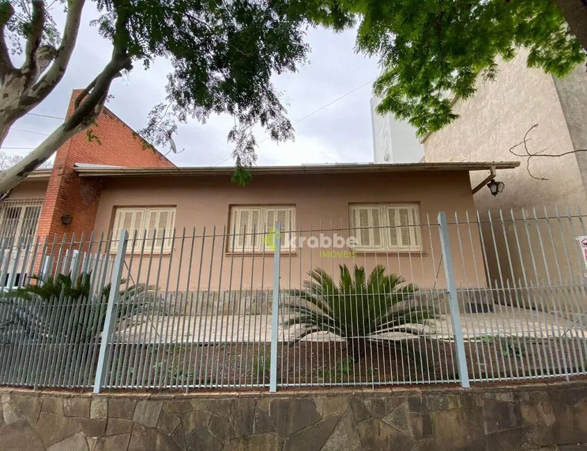 Casa com 2 quartos para alugar, 350m2 em Centro, Estrela - RS - imagem 1 Foto 1 de Casa com 2 quartos para alugar, 350m2 em Centro, Estrela - RS