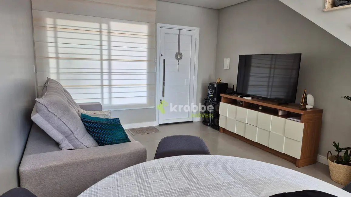 Foto 3 de Sobrado com 2 quartos à venda, 140m2 em Estrela - RS