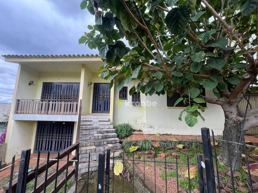 Casa com 5 quartos à venda, 315m2 em Estrela - RS - imagem 3 Foto 3 de Casa com 5 quartos à venda, 315m2 em Estrela - RS