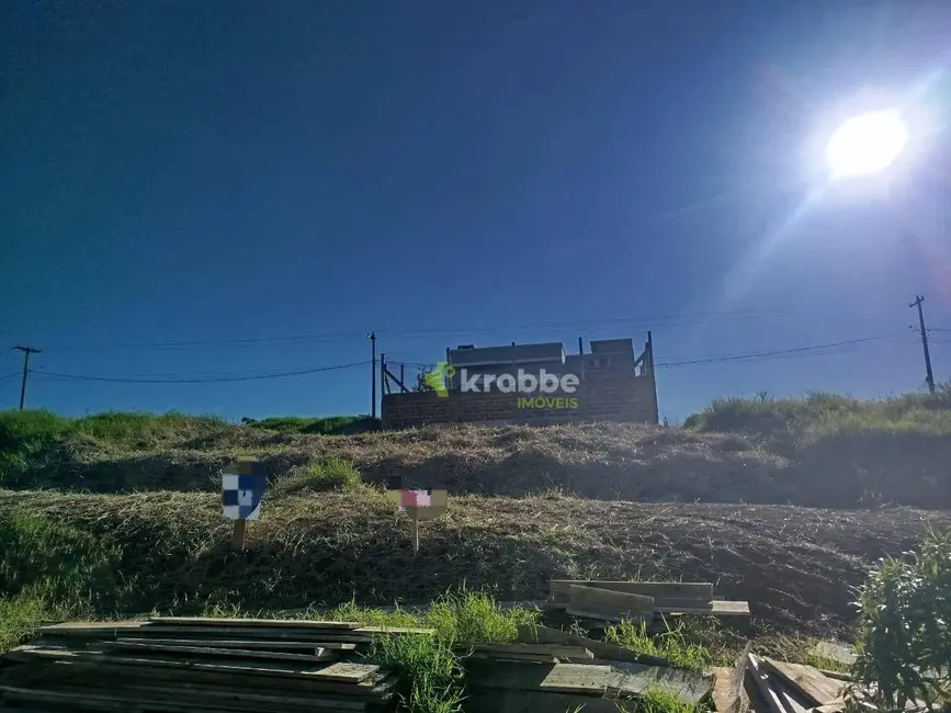 Foto 1 de Terreno / Lote à venda, 211m2 em Estrela - RS