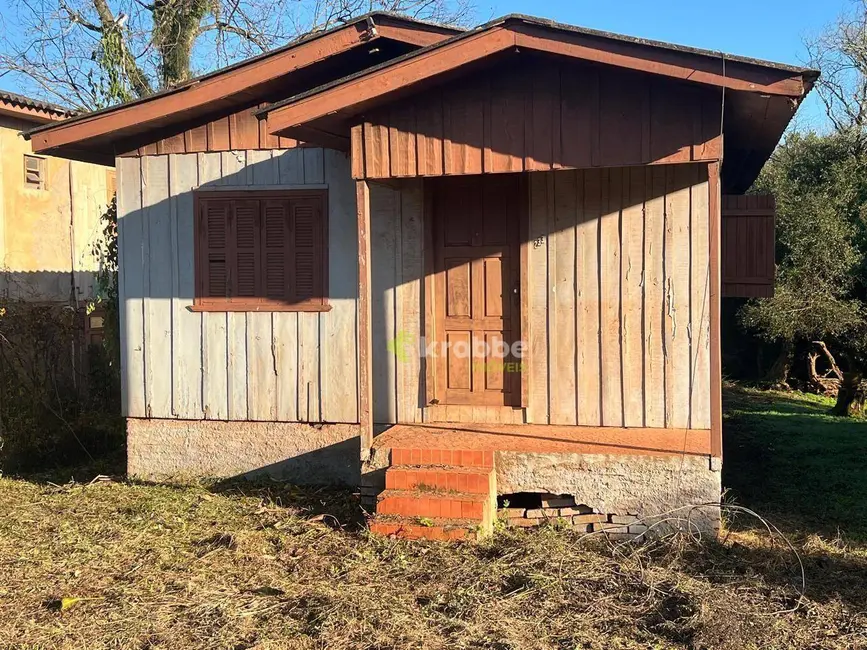 Foto 2 de Casa com 2 quartos à venda, 300m2 em Estrela - RS