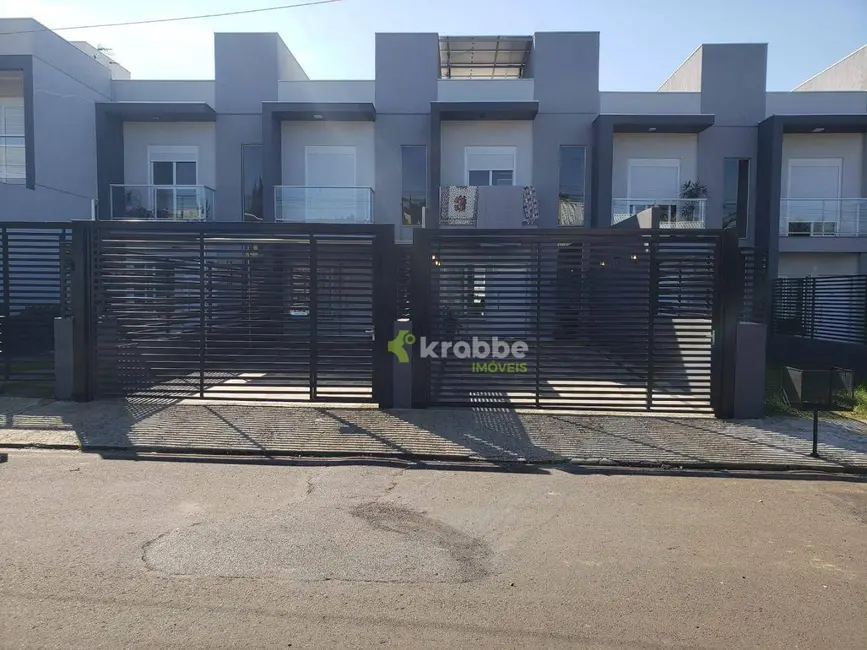 Foto 1 de Sobrado com 2 quartos à venda, 120m2 em Estrela - RS