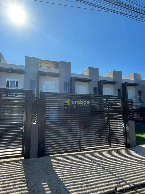 Foto 2 de Sobrado com 2 quartos à venda, 120m2 em Estrela - RS