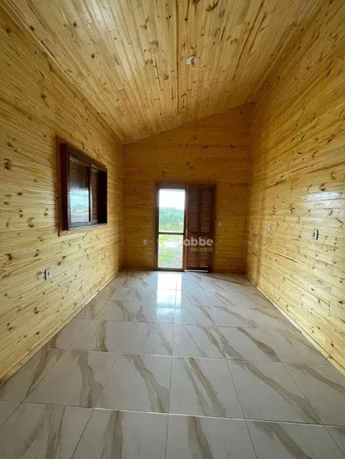 Foto 4 de Casa com 2 quartos à venda, 450m2 em Estrela - RS