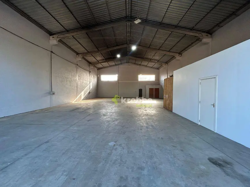 Foto 3 de Armazém / Galpão para alugar, 375m2 em Estrela - RS