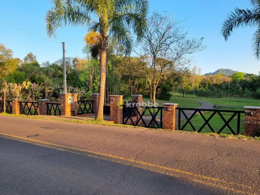 Sala Comercial à venda, 13000m2 em Pontes Filho, Teutonia - RS - imagem 4 Foto 4 de Sala Comercial à venda, 13000m2 em Pontes Filho, Teutonia - RS