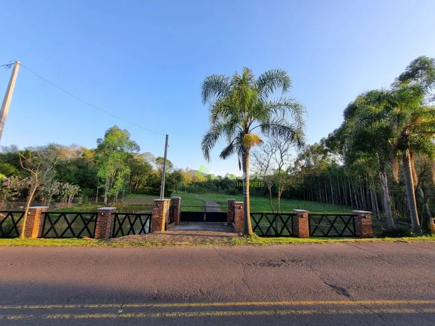 Sala Comercial à venda, 13000m2 em Pontes Filho, Teutonia - RS - imagem 1 Foto 1 de Sala Comercial à venda, 13000m2 em Pontes Filho, Teutonia - RS