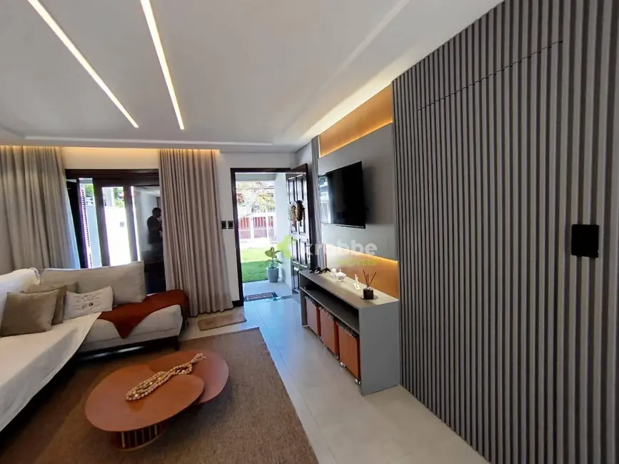 Foto 8 de Casa com 3 quartos à venda, 360m2 em Estrela - RS